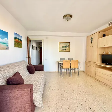 Maria Cristina Poniente Apartamento